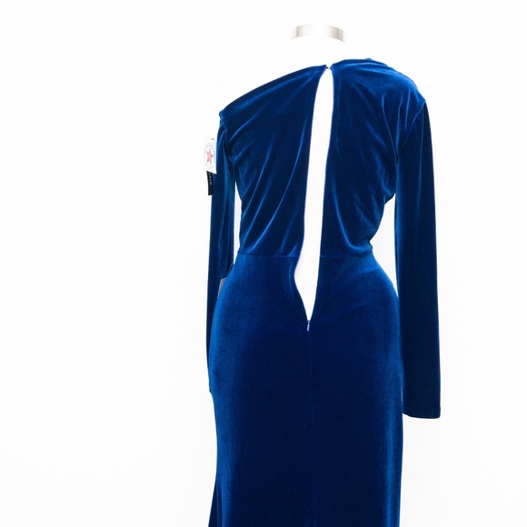 Betsy & Adam - One Shoulder Long Sleeve Velvet Gown - Picture 12 of 12